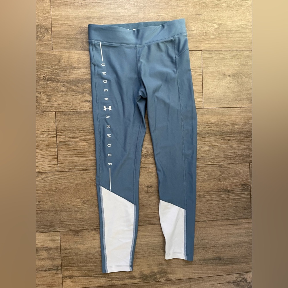 UNDERARMOUR HEAT GEAR WOMEN’S LEGGINGS